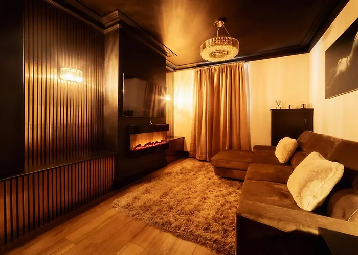 Casa Amor - Kinky Couples Retreat