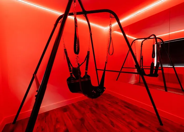 Casa Amor - Kinky Couples Retreat